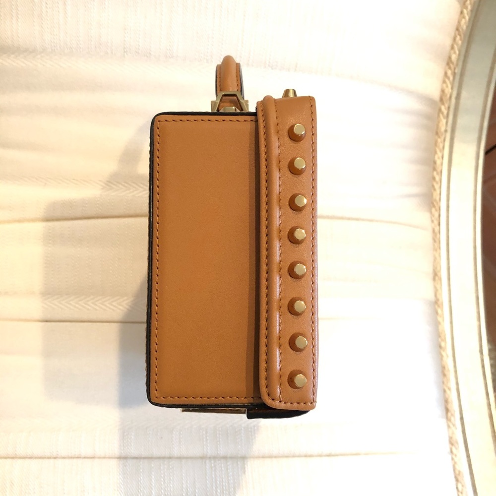🎉2X HP🎉PRICE⬇️MCM Visetos Studded Berlin Box Bag - Picture 10 of 16